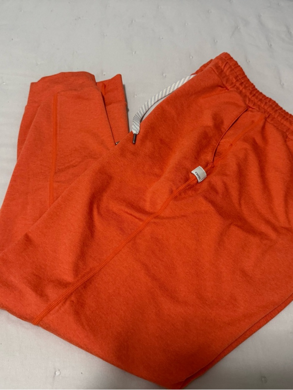 Vuori Performance Jogger Grapefruit Heather - Womens M - Picture 5 of 6